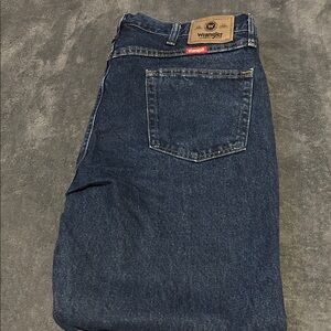 Wrangler Men's Dark Blue Relaxed Jeans